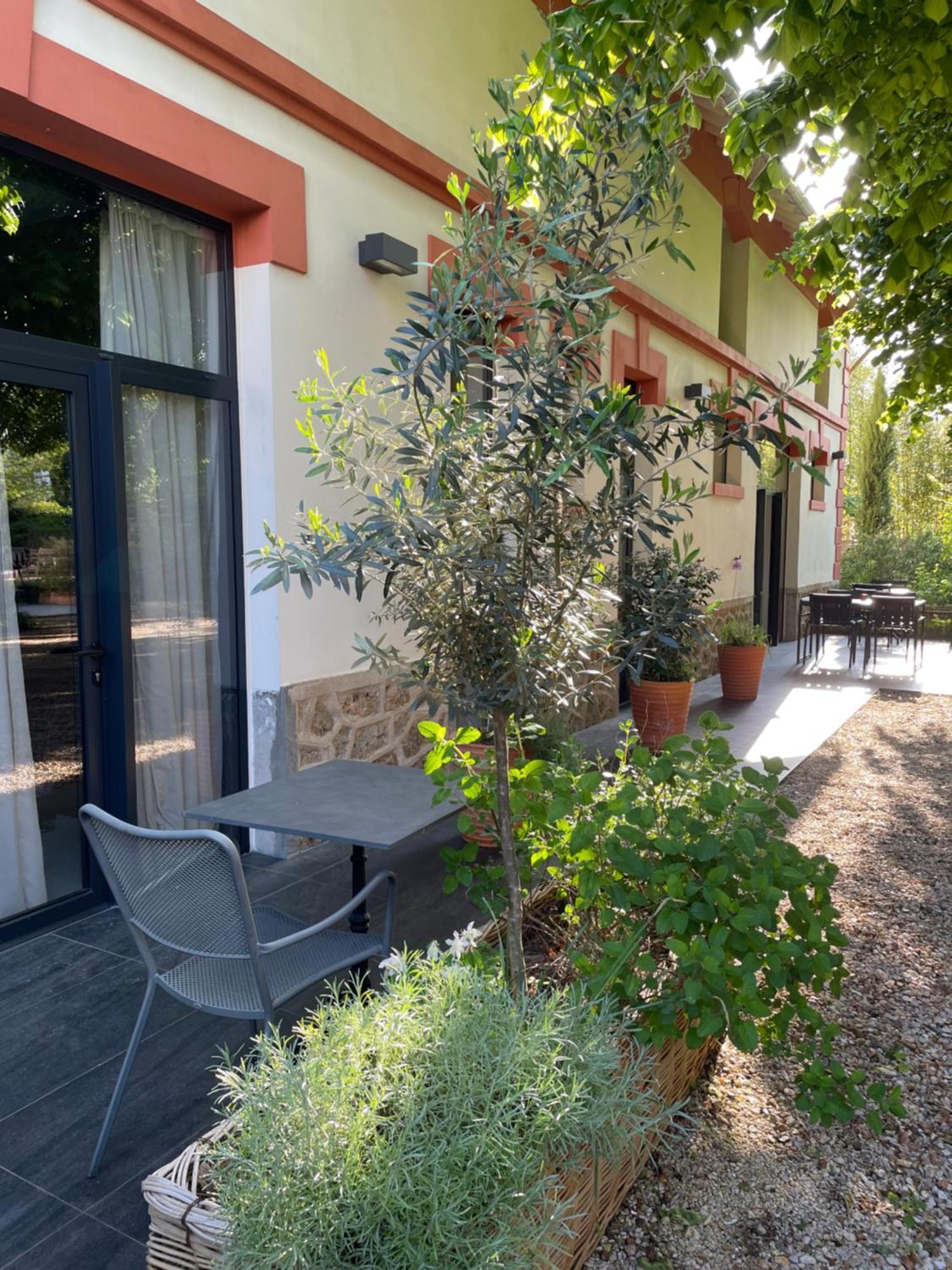 Le Clos De La Pomponnette Couette-café